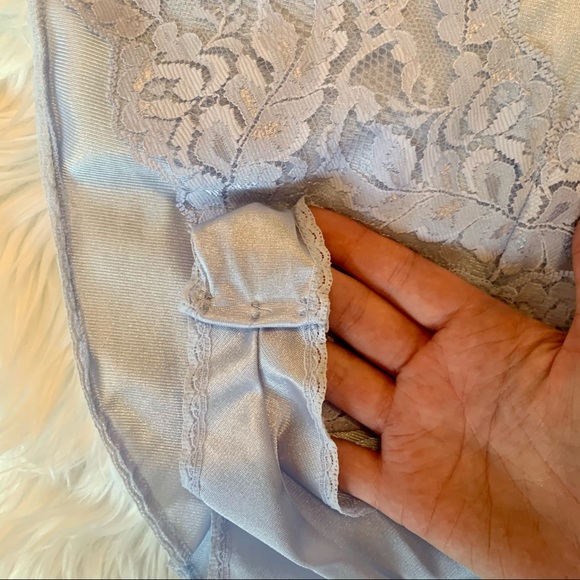 VTG 90’s Baby Blue Lace and Satin Teddy - Picture 5 of 11